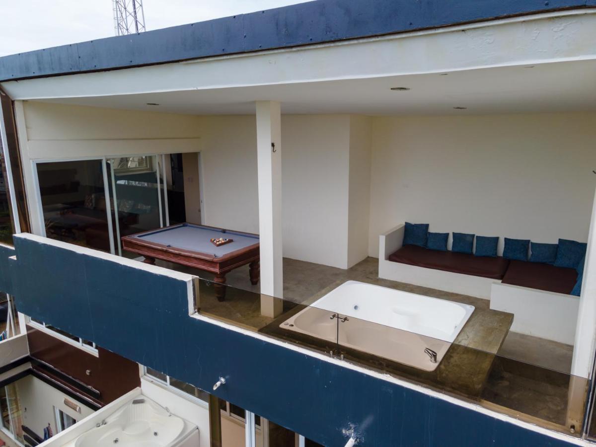 Me Hotel & Villas - Montanita Estates מראה חיצוני תמונה