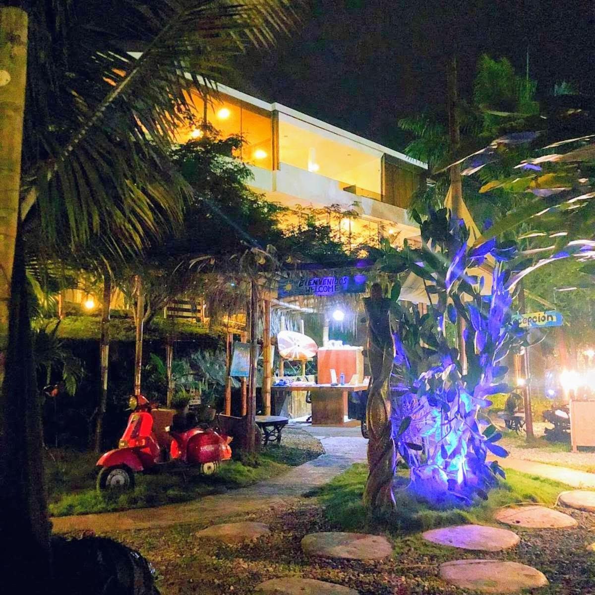 Me Hotel & Villas - Montanita Estates חדר תמונה
